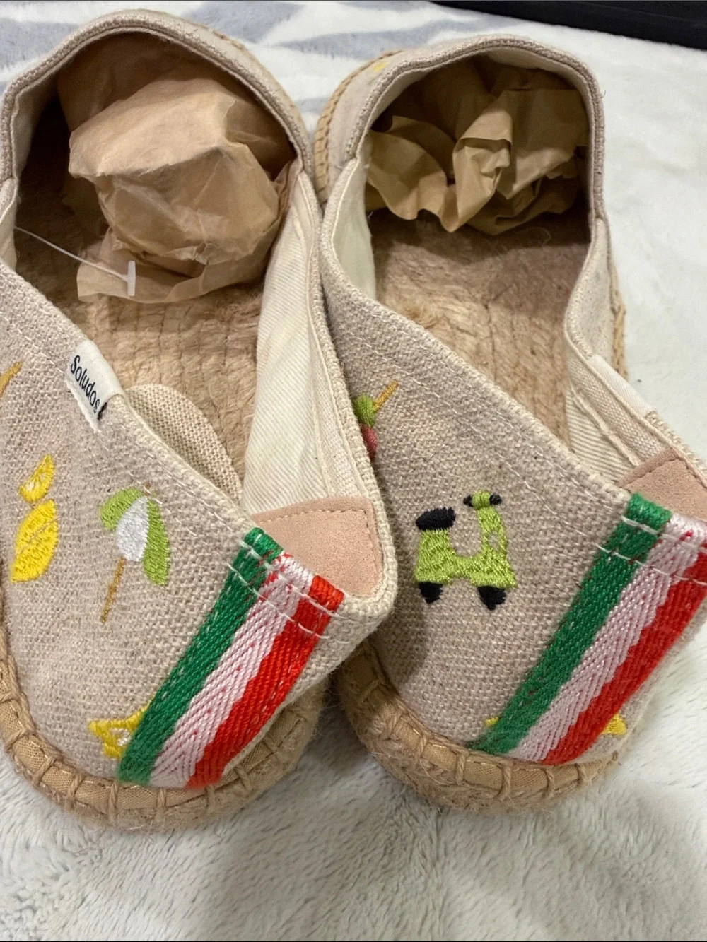 Soludos Cream Canvas Espadrilles with Pink & Green Embroidery. Size 8- 81/2
